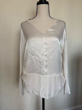 Women's White V-Neck Long Sleeve Silk Blouse